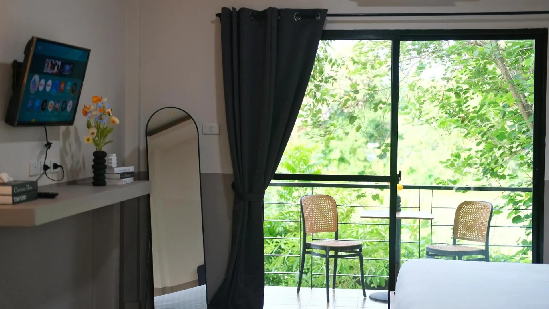 Apartment Alisse Stay Phuket Layan Thailand